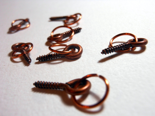 Handmade Vintage Copper Metal Stitch Markers ~ Vintage Style Eye Screw –  SeattleSkyDyeworks