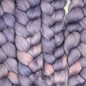 100% Corriedale Wool Roving 4oz: Purple Gladiolus