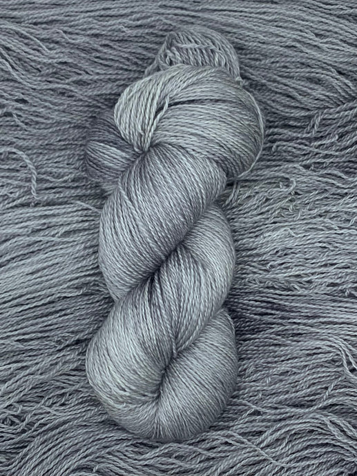 Auklet: Pie Cupboard ~ Superwash Superfine Merino, Cashmere, Silk