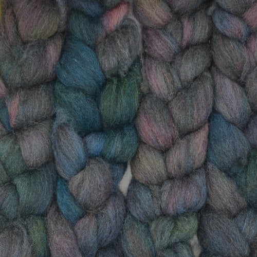 100% Shetland Wool Roving 4oz: Persephone - Overdyed
