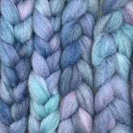 PNWWW Texel Wool Roving 4oz: Mine
