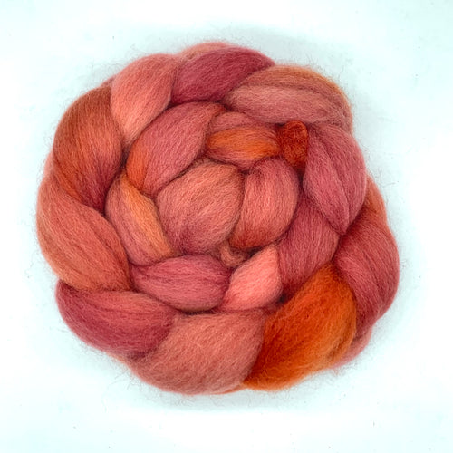 100% Corriedale Wool Roving 4oz: Tapir Kissing Booth