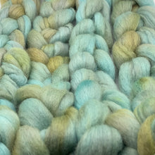 100% Corriedale Wool Roving 4oz: Rough Turquoise