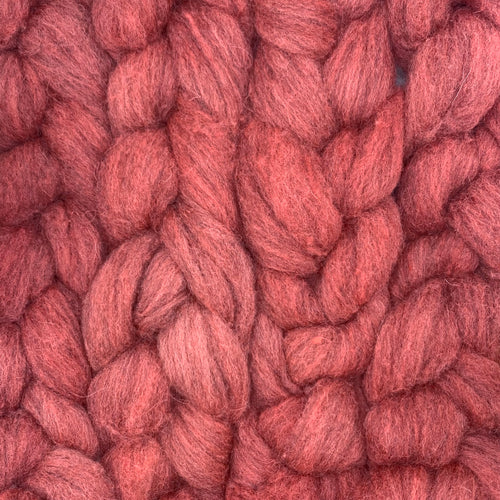 Hand Dyed Shetland Fiber Natural gray overdyed with brick red