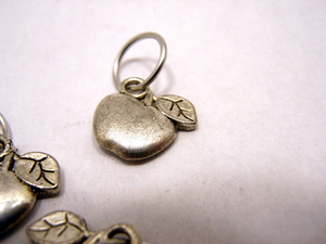Apples: Set of 6 Stitch Markers