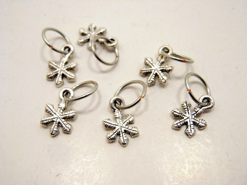 Let it Snow!: Set of 6 Snowflake Stitch Markers