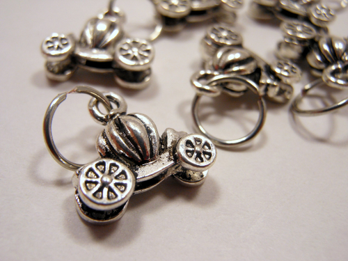 Pumpkin Carriage: Set of 6 Stitch Markers