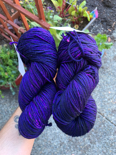 Worsted Weight Sock Twins : Villain ~ Superwash Merino Wool, Cashmere, Nylon